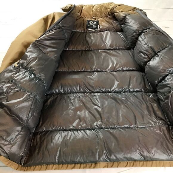 Snow Lion Men’s Vintage Puffer Jacket - Picture 2 of 13